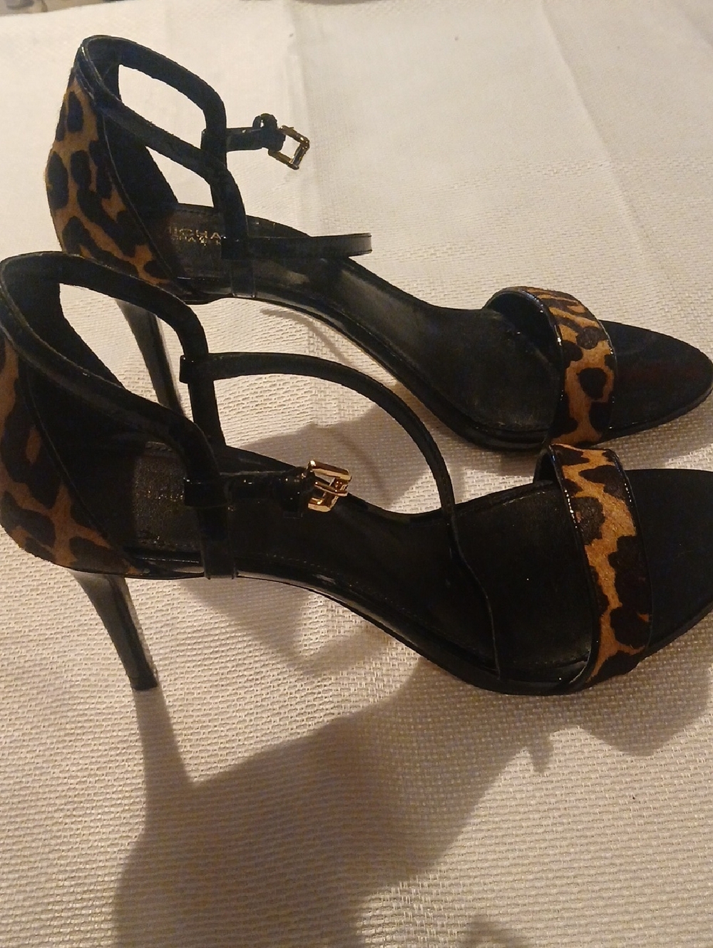 Heeled Sandal - Picture 2 of 6